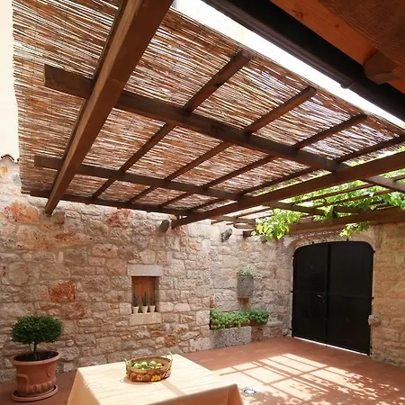 빌라 Vinodolsun Vallis